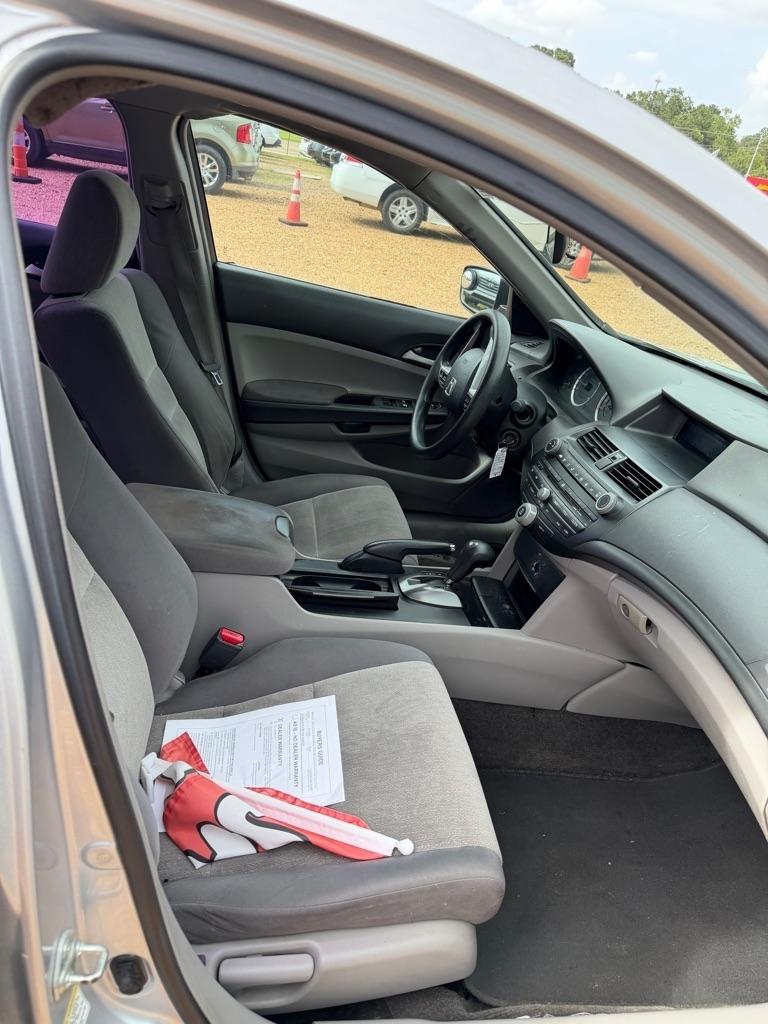 Honda Accord LX sedan AT 2008