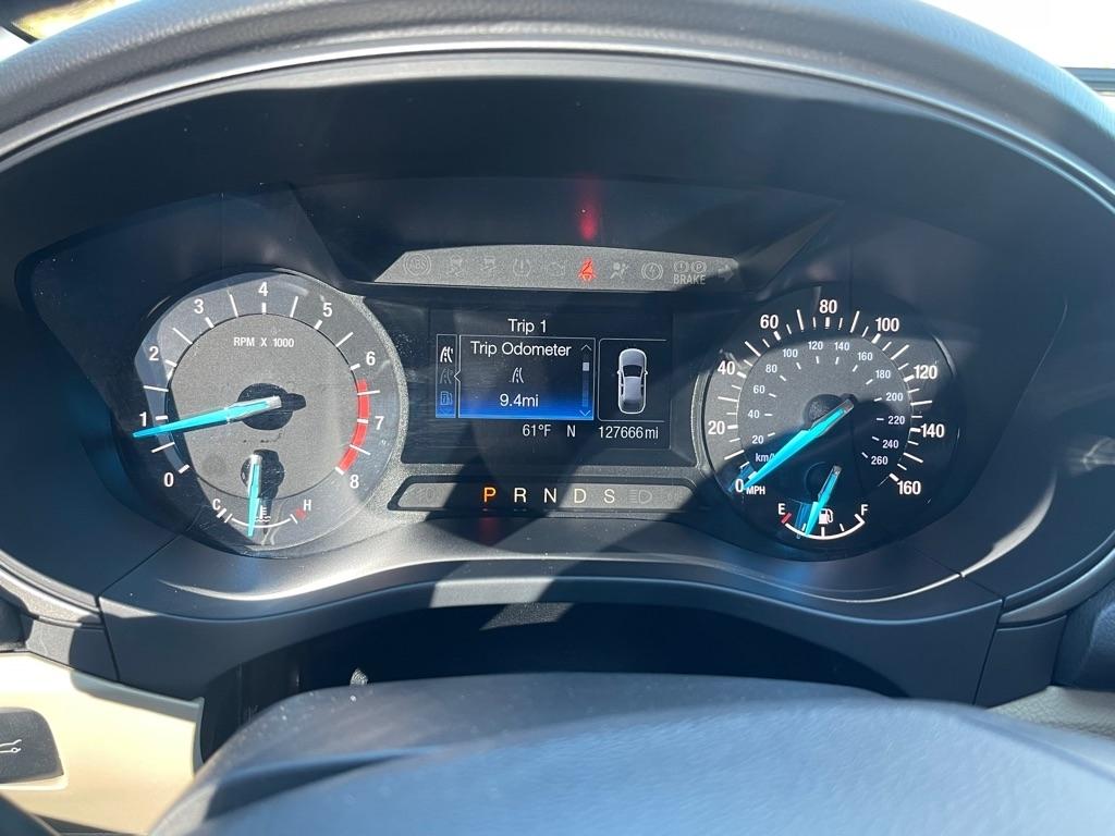 Ford Fusion SE 2016