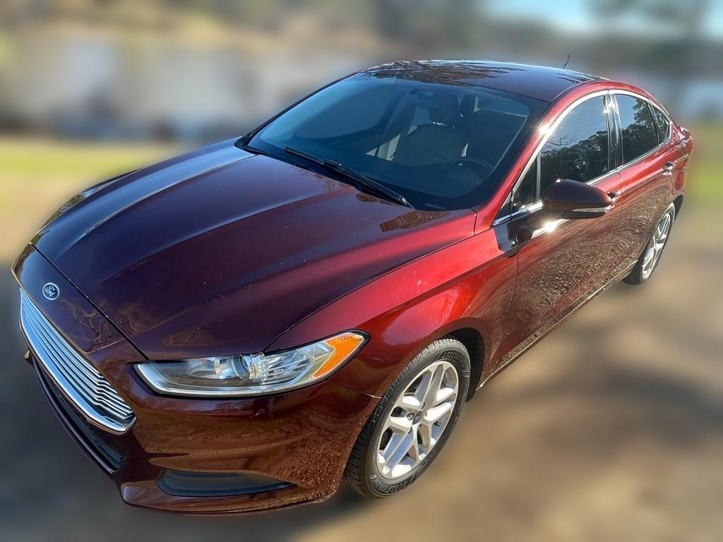 Ford Fusion SE 2016