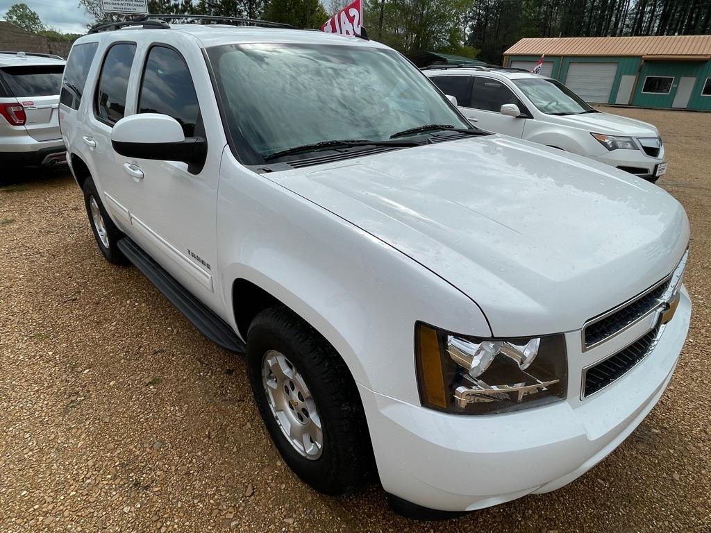 Chevrolet Tahoe LS 2WD 2013