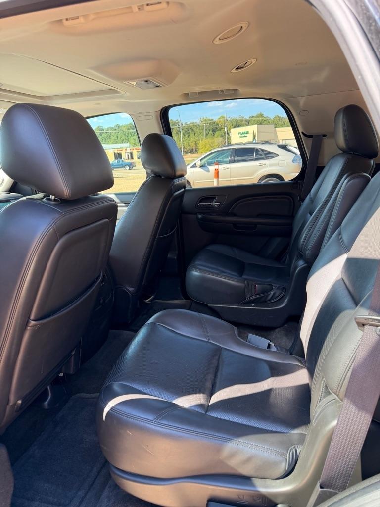 GMC Yukon Denali 4WD 2013