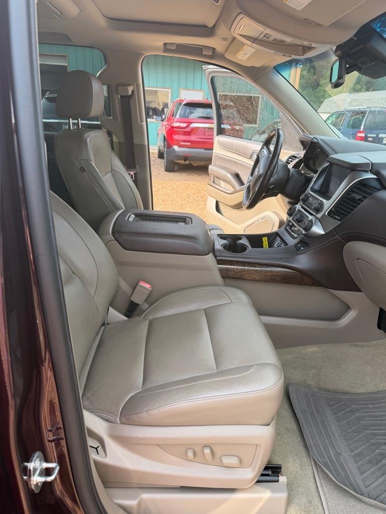 Chevrolet Suburban LT 2WD 2017