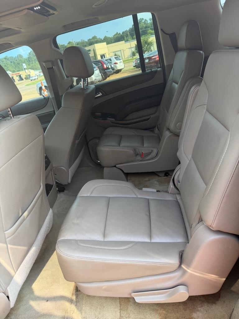 Chevrolet Suburban LT 2WD 2017