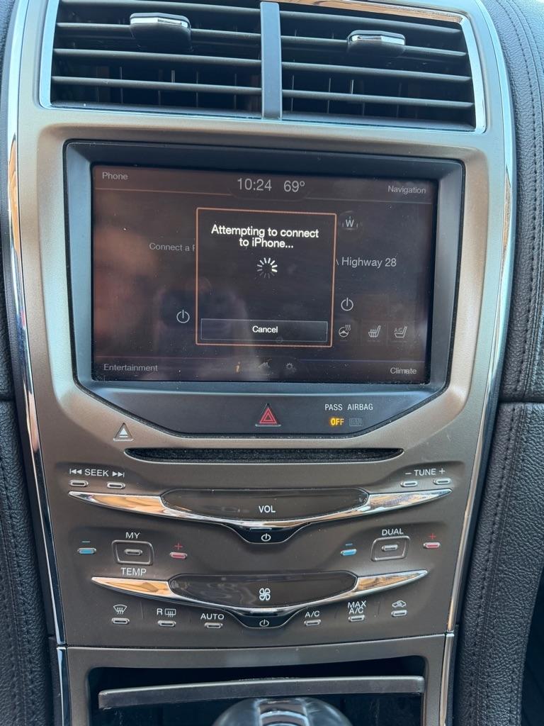 Lincoln MKX FWD 2011