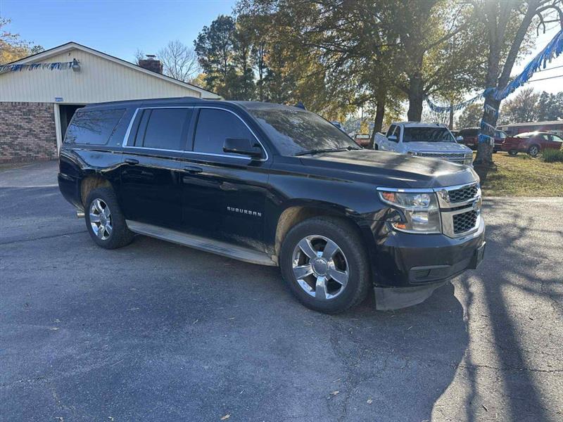 Chevrolet Suburban LT 1500 2WD 2015