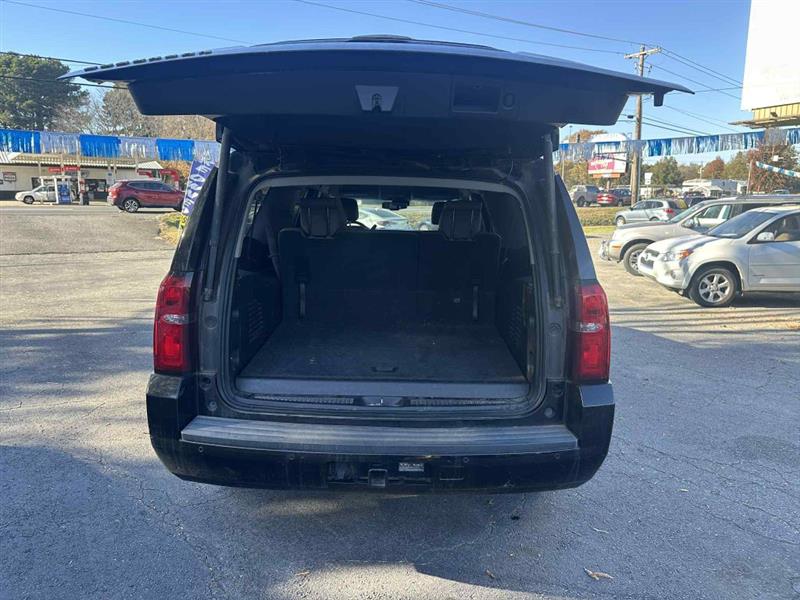 Chevrolet Suburban LT 1500 2WD 2015