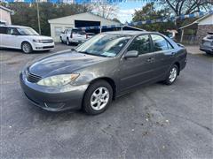 2005 Toyota Camry 