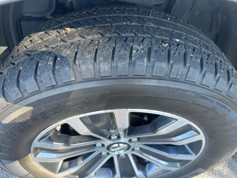 Nissan Armada SV 2WD 2018