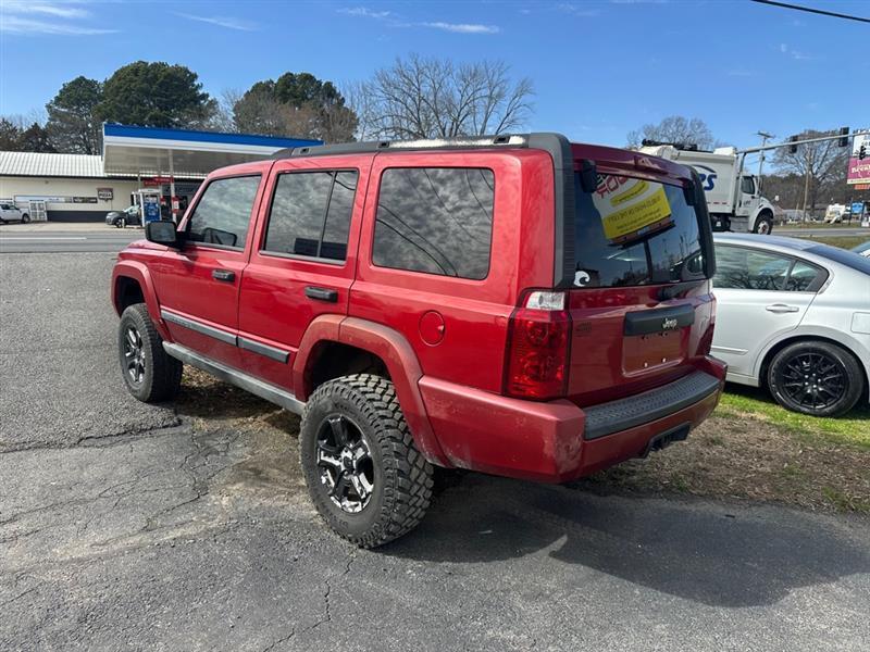 Jeep Commander 2WD 2006
