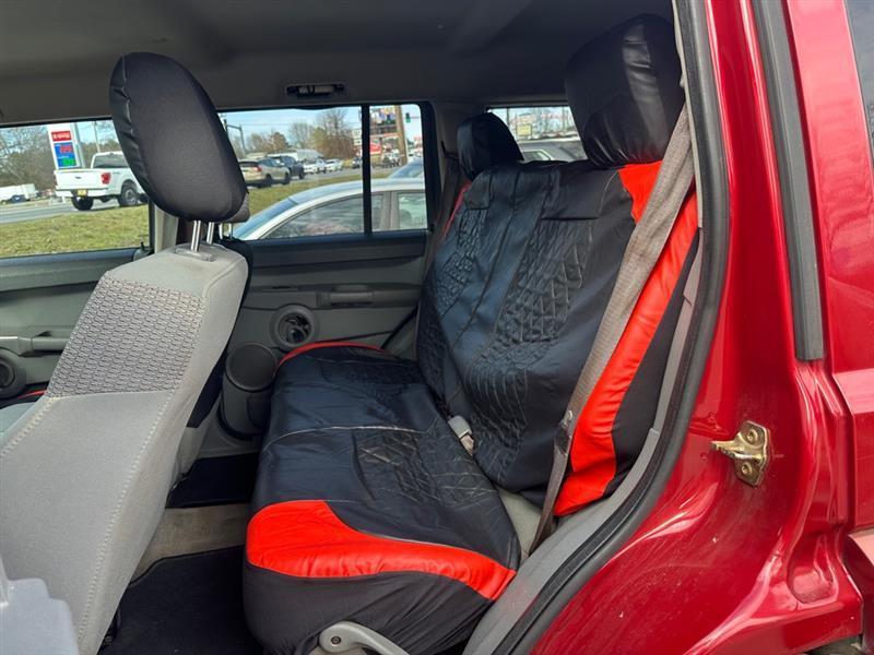 Jeep Commander 2WD 2006