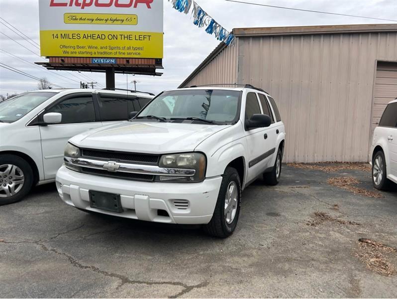 Chevrolet TrailBlazer LS 2WD 2003