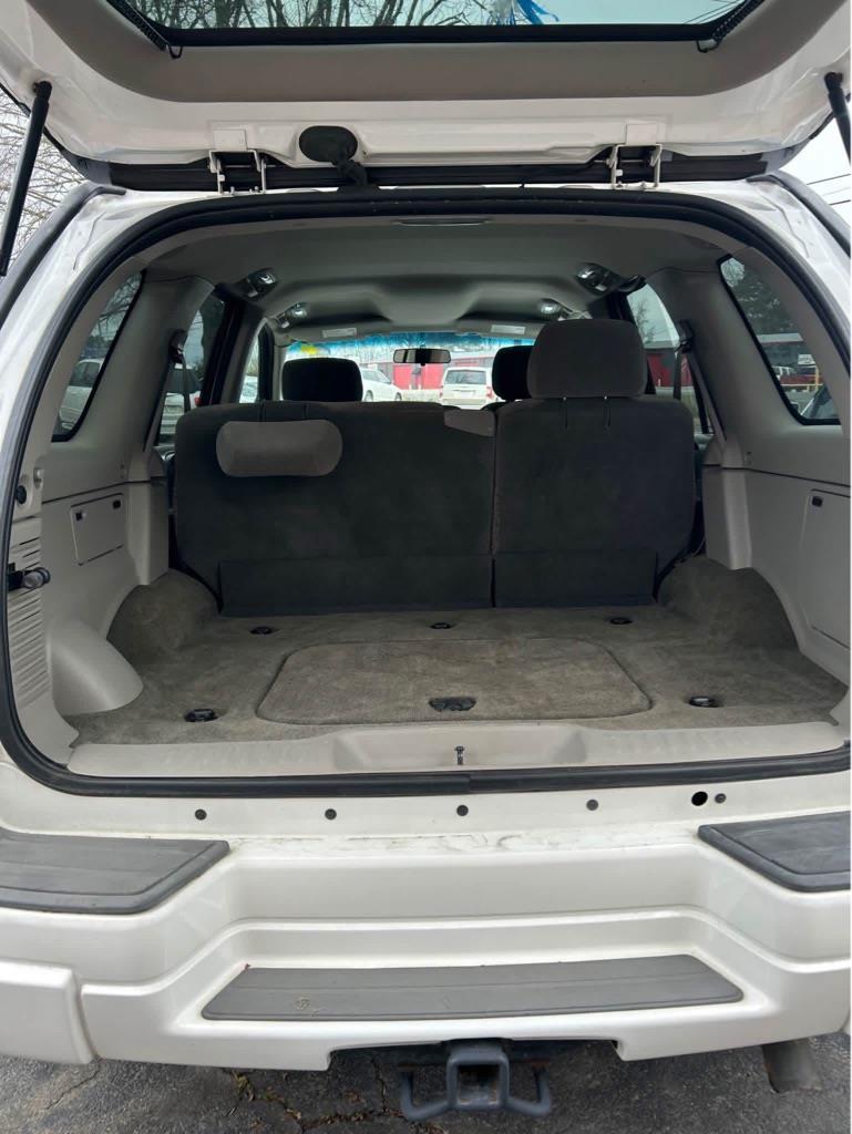 Chevrolet TrailBlazer LS 2WD 2003