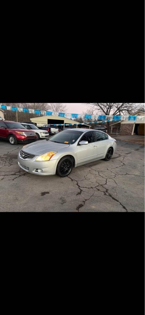 Nissan Altima 2.5 S 2011