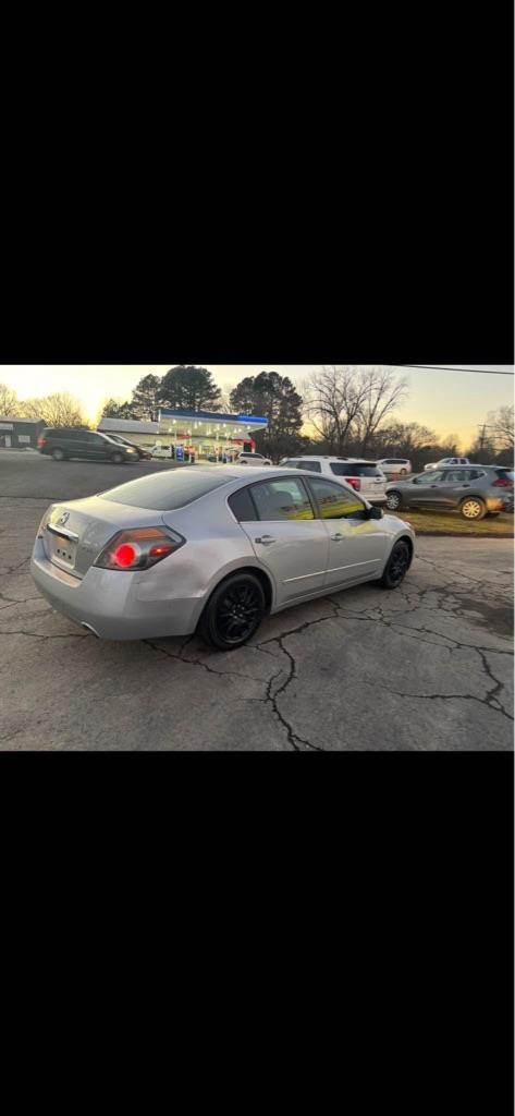 Nissan Altima 2.5 S 2011