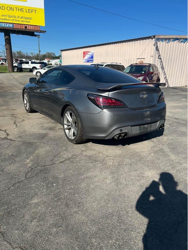 Hyundai Genesis Coupe 3.8 Track Auto 2012