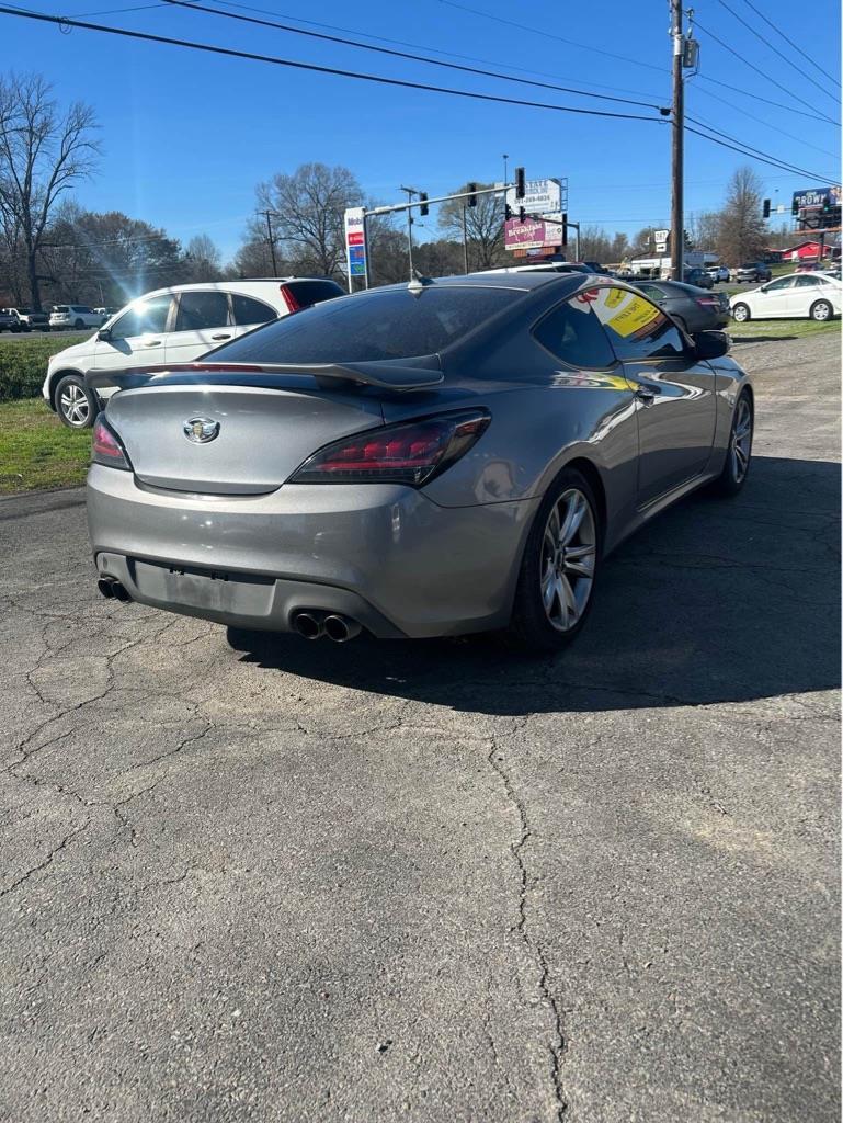 Hyundai Genesis Coupe 3.8 Track Auto 2012