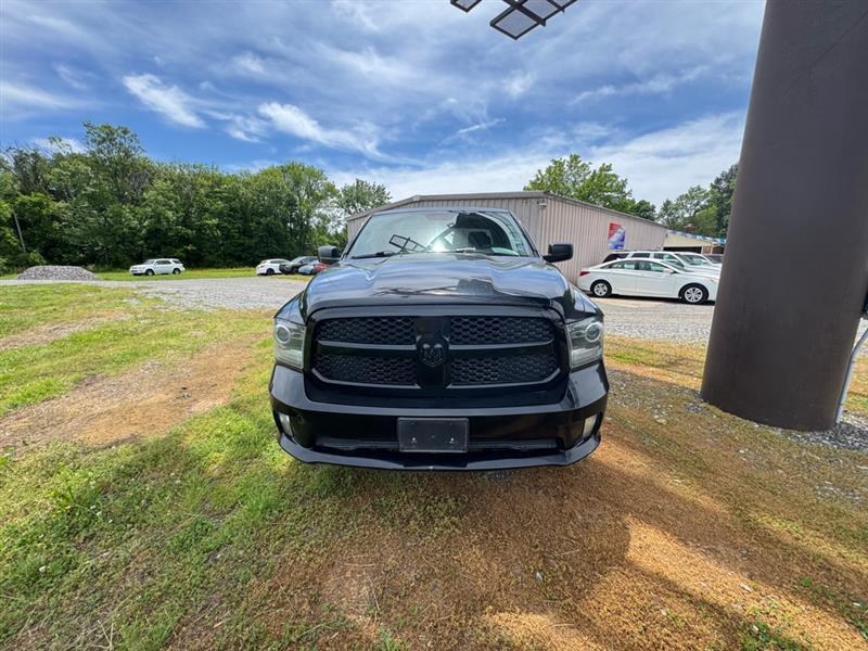 RAM 1500 Tradesman Quad Cab 2WD 2014