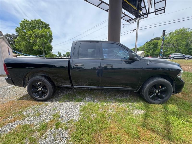 RAM 1500 Tradesman Quad Cab 2WD 2014