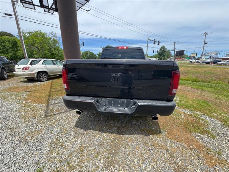 RAM 1500 Tradesman Quad Cab 2WD 2014