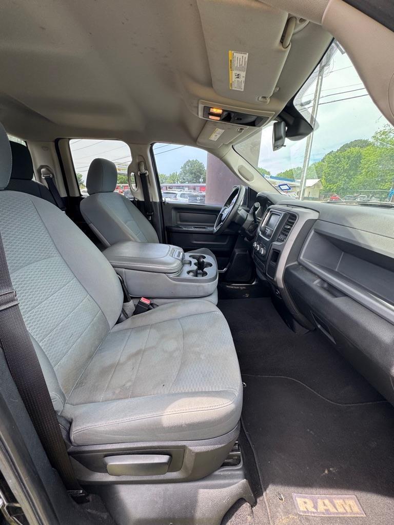 RAM 1500 Tradesman Quad Cab 2WD 2014