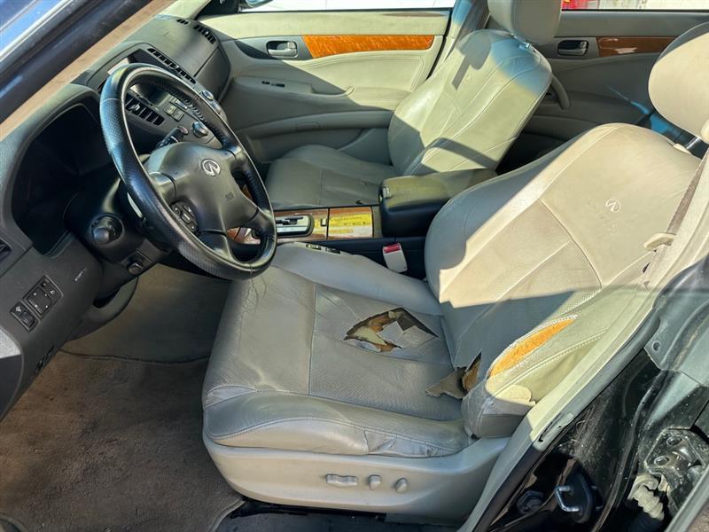 Infiniti M45 Sedan 2003