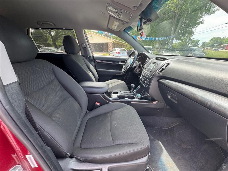 Kia Sorento LX 2WD 2015