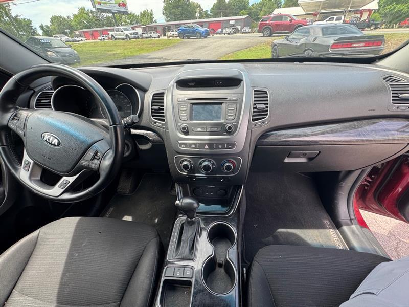 Kia Sorento LX 2WD 2015