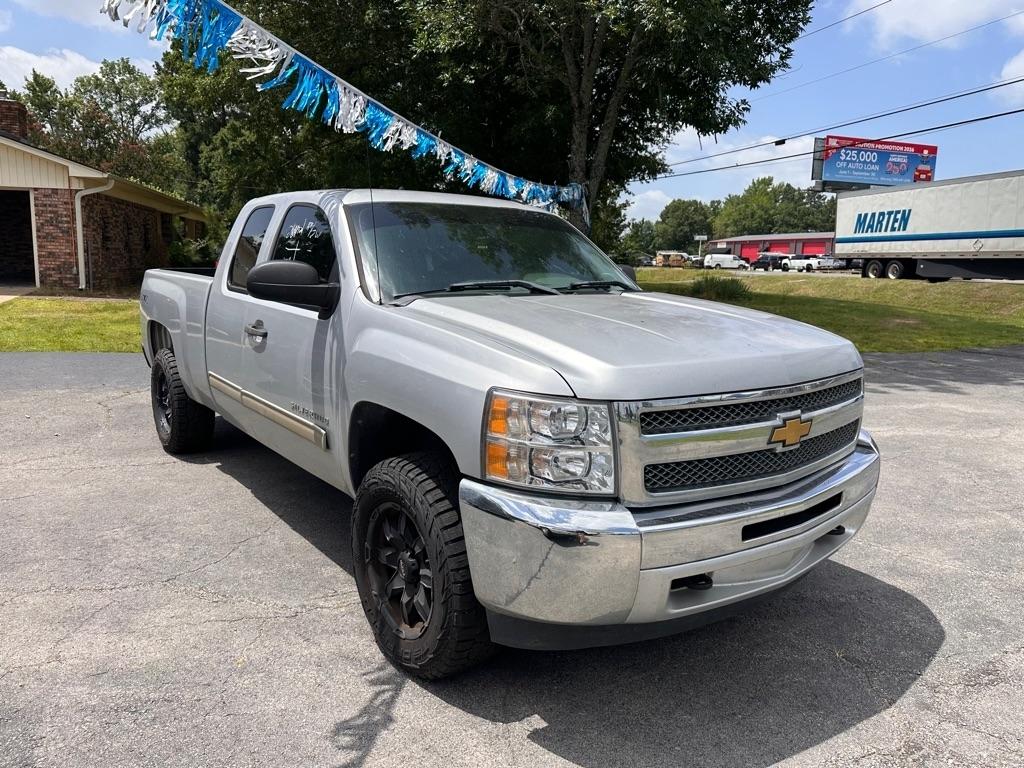 Chevrolet Silverado 1500 LS Extended Cab 4WD 2012