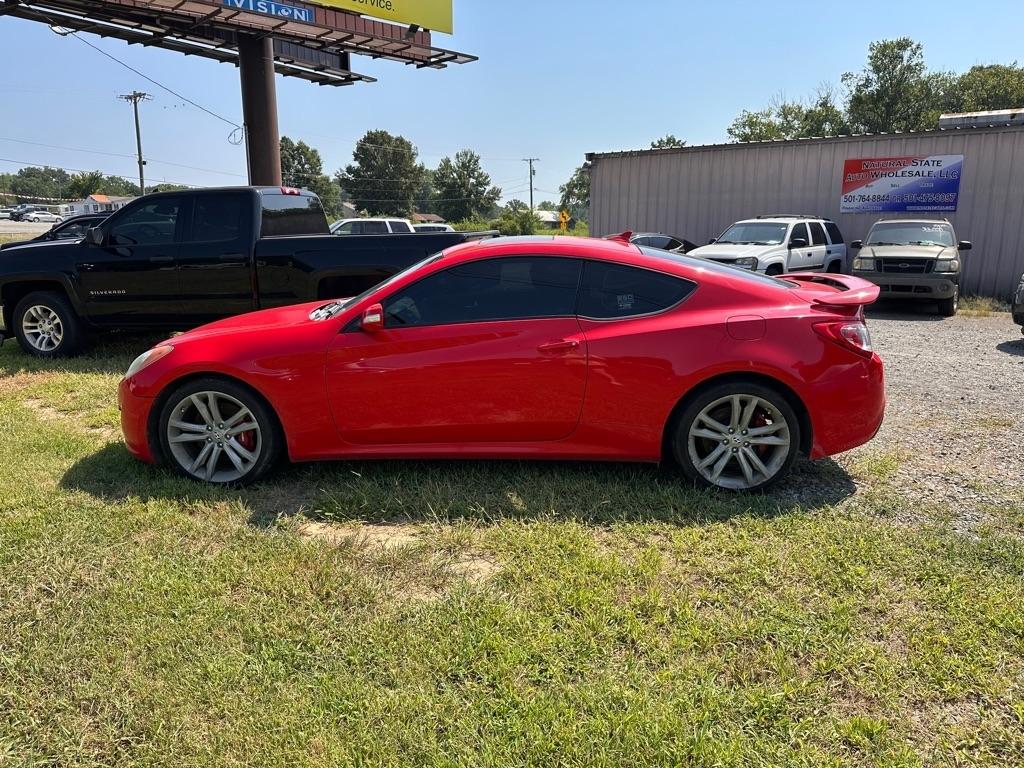 Hyundai Genesis Coupe 3.8 Auto 2010