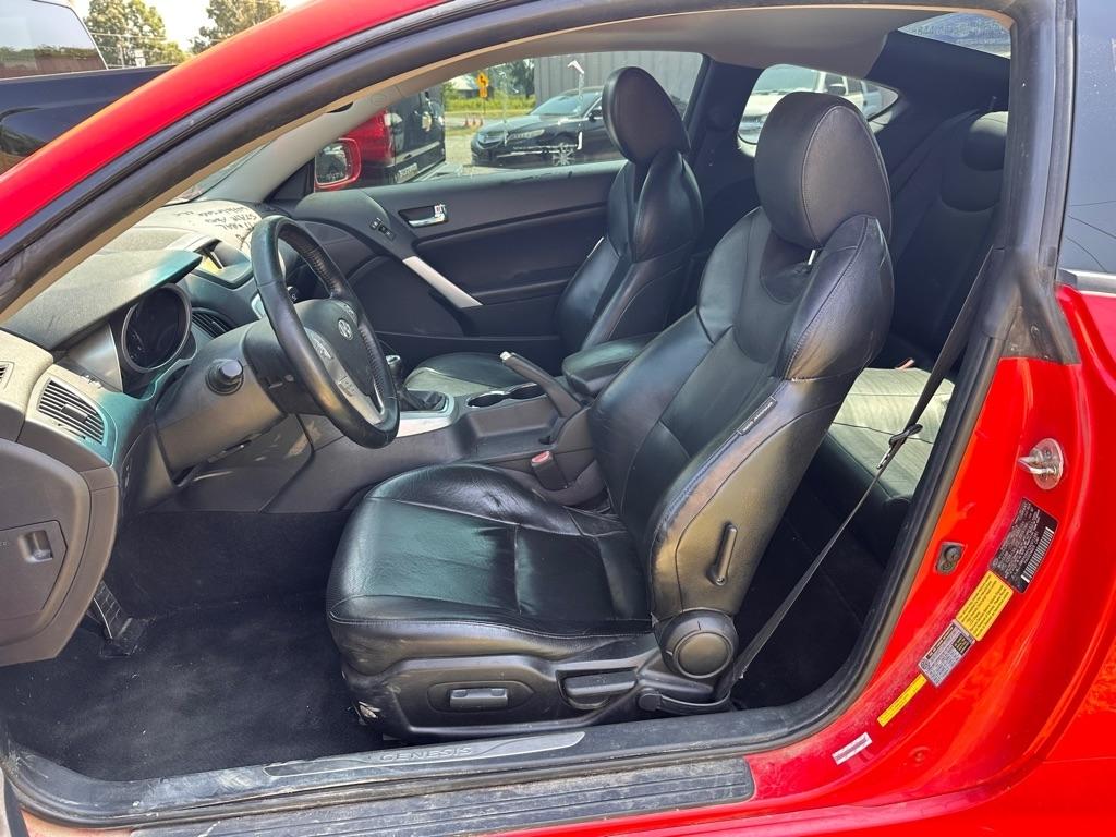 Hyundai Genesis Coupe 3.8 Auto 2010