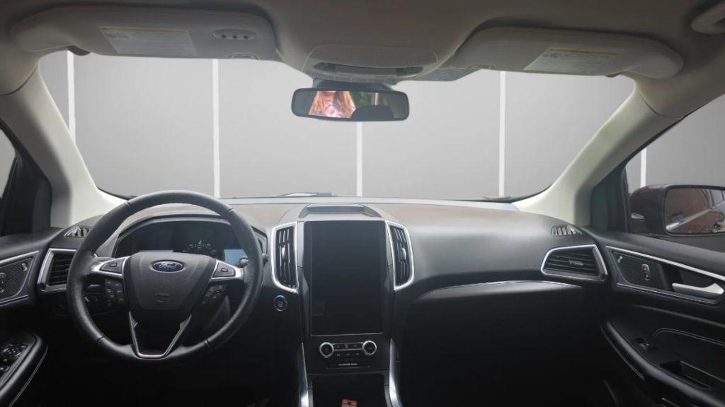 Ford Edge Titanium AWD 2022