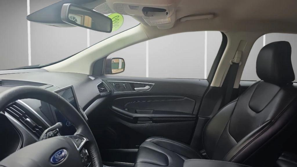 Ford Edge Titanium AWD 2022