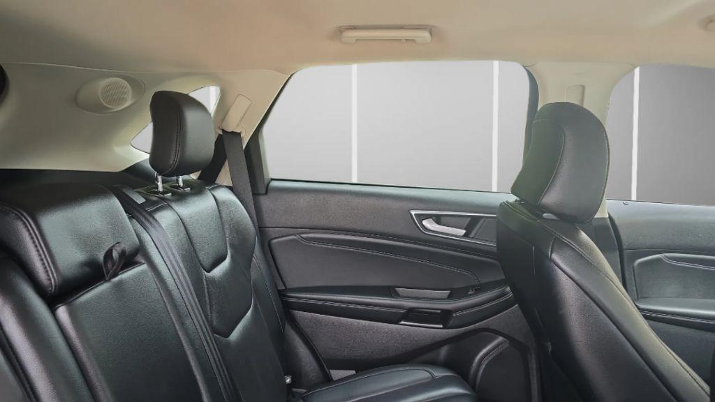 Ford Edge Titanium AWD 2022