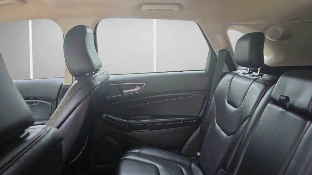 Ford Edge Titanium AWD 2022