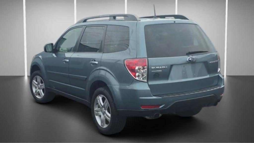 Subaru Forester 2.5X Limited 2010