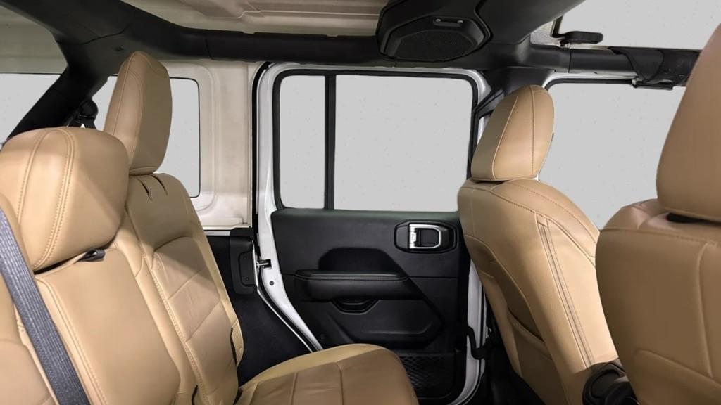 Jeep Wrangler Unlimited Sahara 2018