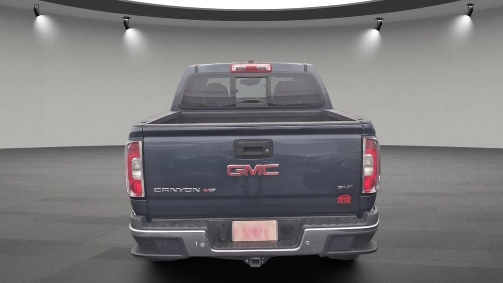 GMC Canyon SLT Crew Cab 4WD Short Box 2019