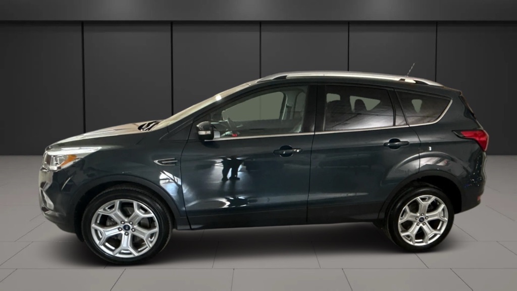 Ford Escape Titanium 4WD 2019