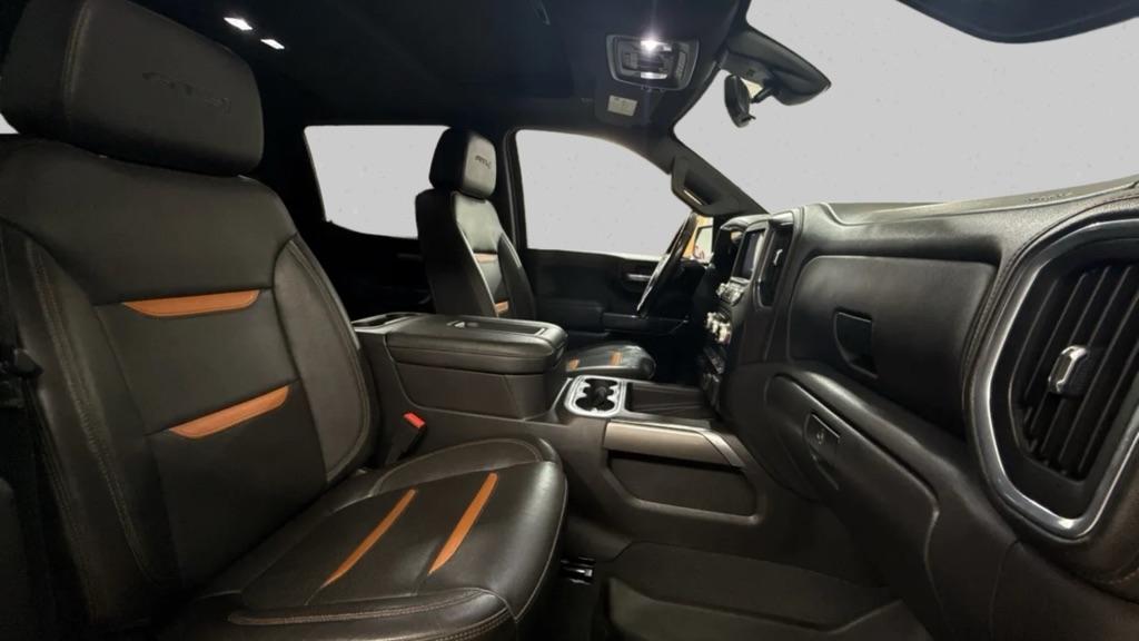 GMC Sierra 1500 Limited AT4 Crew Cab Short Box 4WD 2022