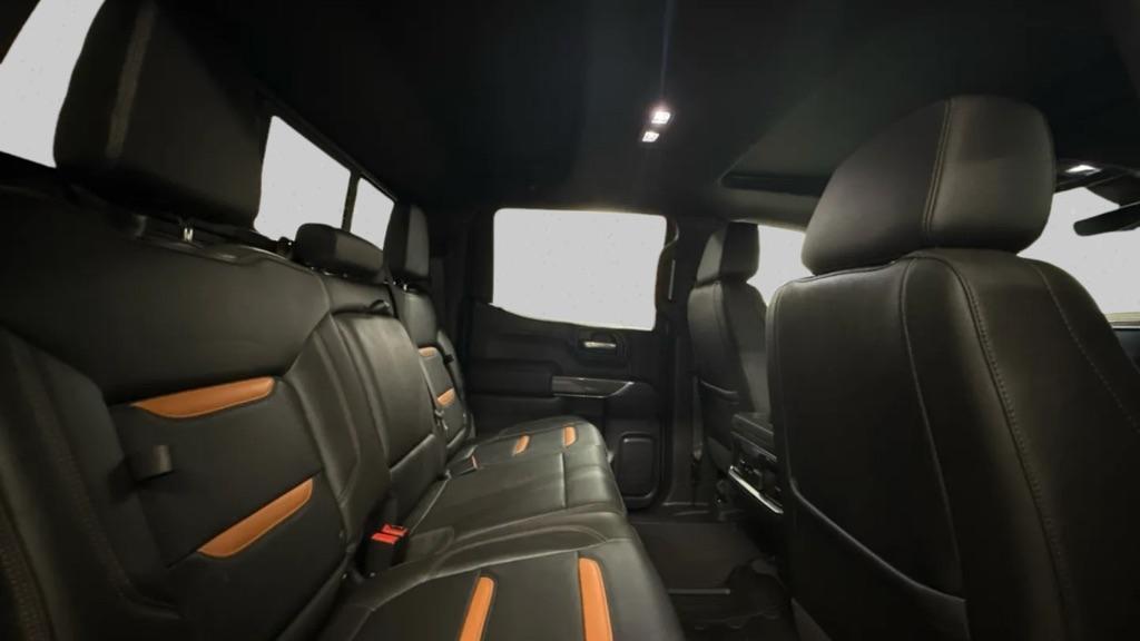 GMC Sierra 1500 Limited AT4 Crew Cab Short Box 4WD 2022