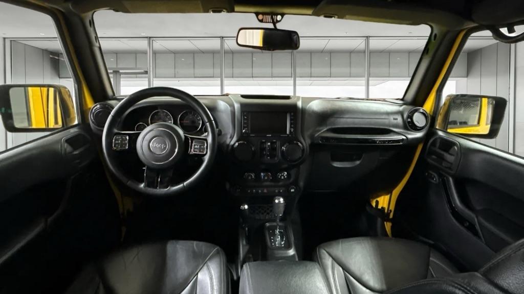 Jeep Wrangler Unlimited Sahara 4WD 2015