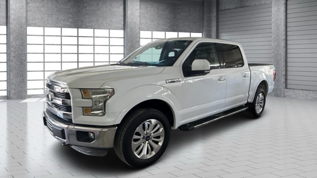 Ford F-150 4WD SuperCrew 145" Lariat 2015