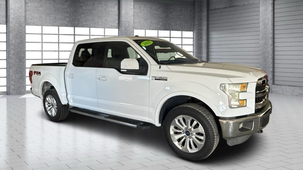 Ford F-150 4WD SuperCrew 145" Lariat 2015