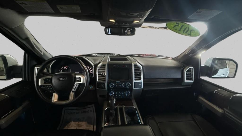 Ford F-150 4WD SuperCrew 145" Lariat 2015