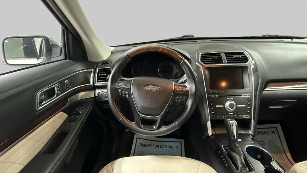 Ford Explorer Platinum AWD 2017
