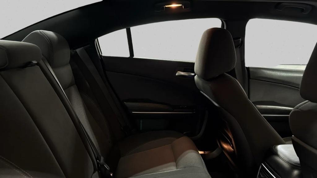 Dodge Charger SE AWD 2016