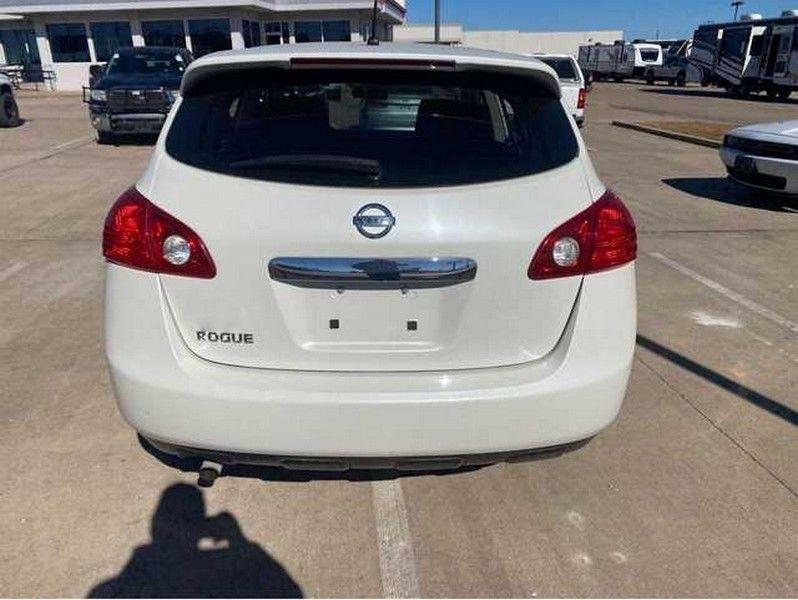 Nissan Rogue  2013