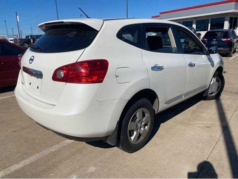 Nissan Rogue  2013