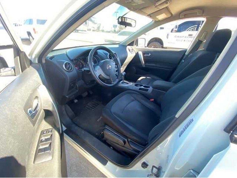 Nissan Rogue  2013