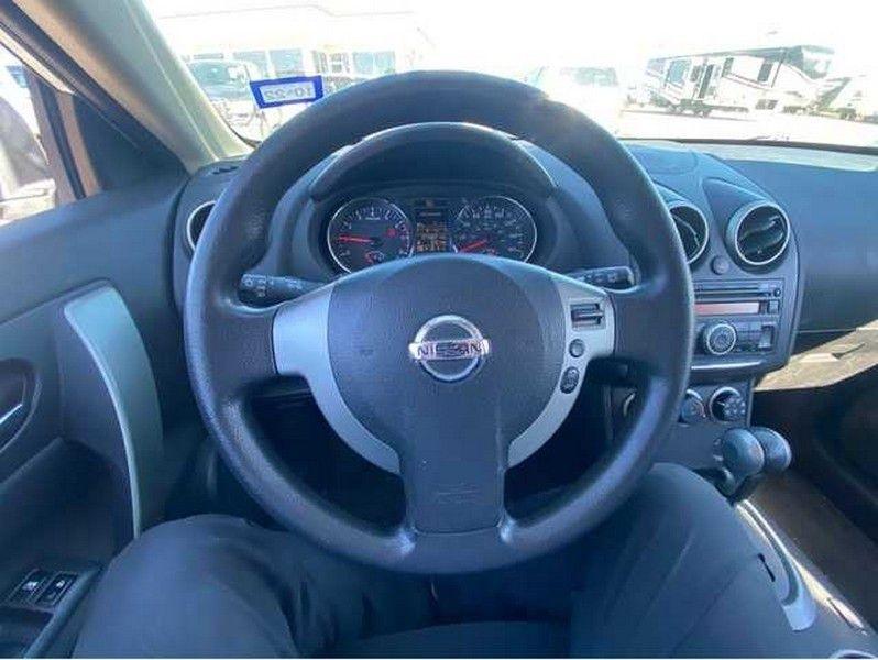 Nissan Rogue  2013